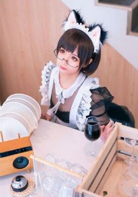 少妇愉情理伦片美国电影本能_BD免费全集观看